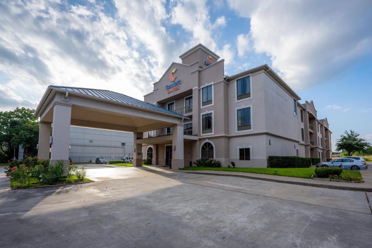 Comfort Suites Houston West At Clay Road Exterior photo