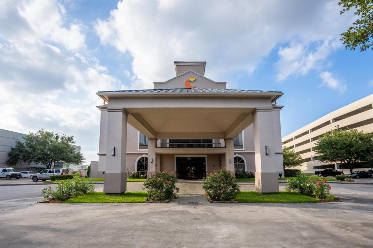 Comfort Suites Houston West At Clay Road Exterior photo